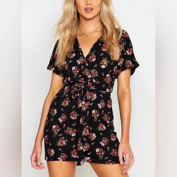 Nasty Gal Floral Tie Waist Mini Dress - Picture 2 of 14